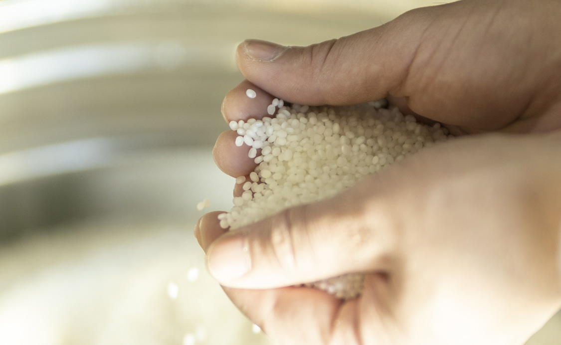 Craftsmanship, History, Passion. Bottled.